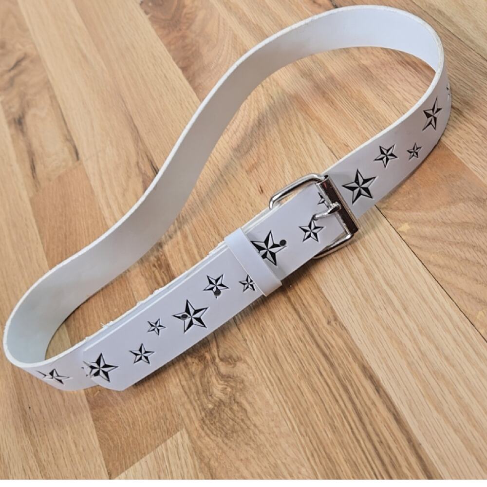 Nautical Stars Faux Leather Belt. White with Black Stars size M